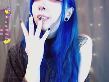 justmeowgirl